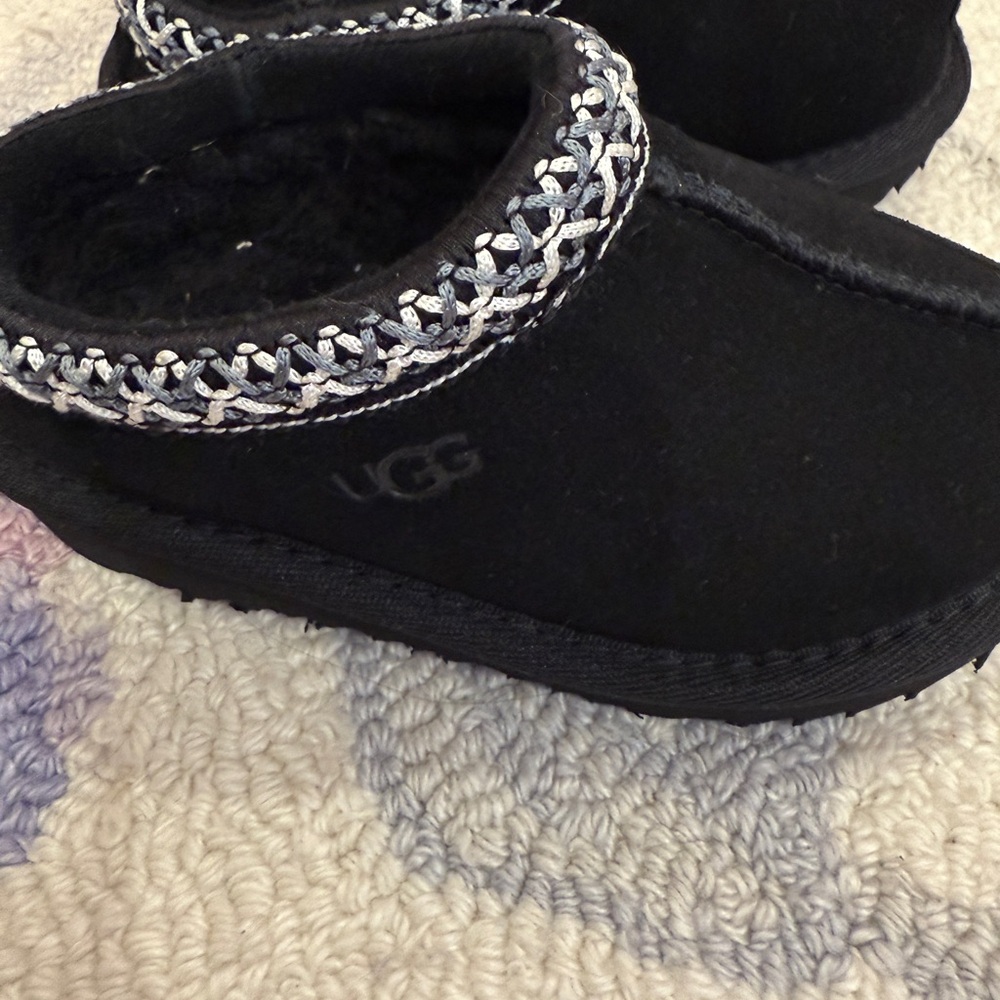 UGG Black Tasman toddler